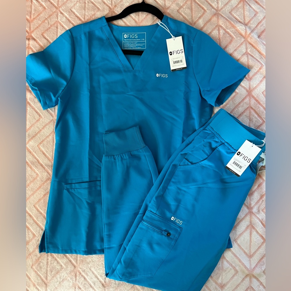 Zamora joggers in extreme blue. I'm reselling just the pants. No tag.